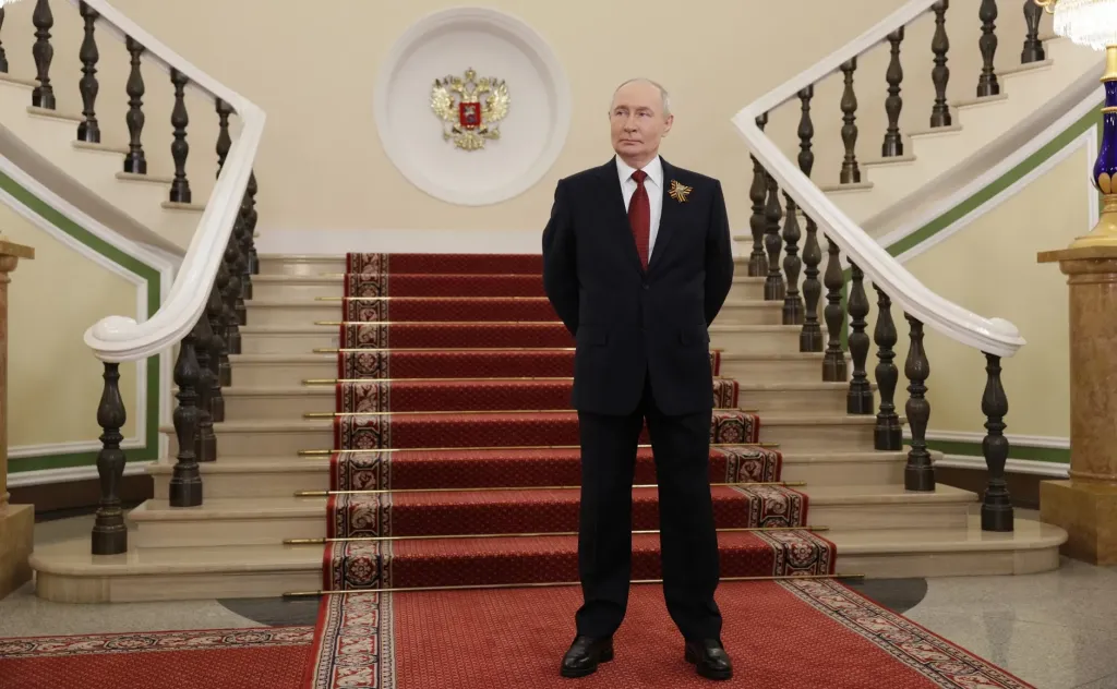 Путин поздравил Алину Касабиеву с золотом чемпионата мира